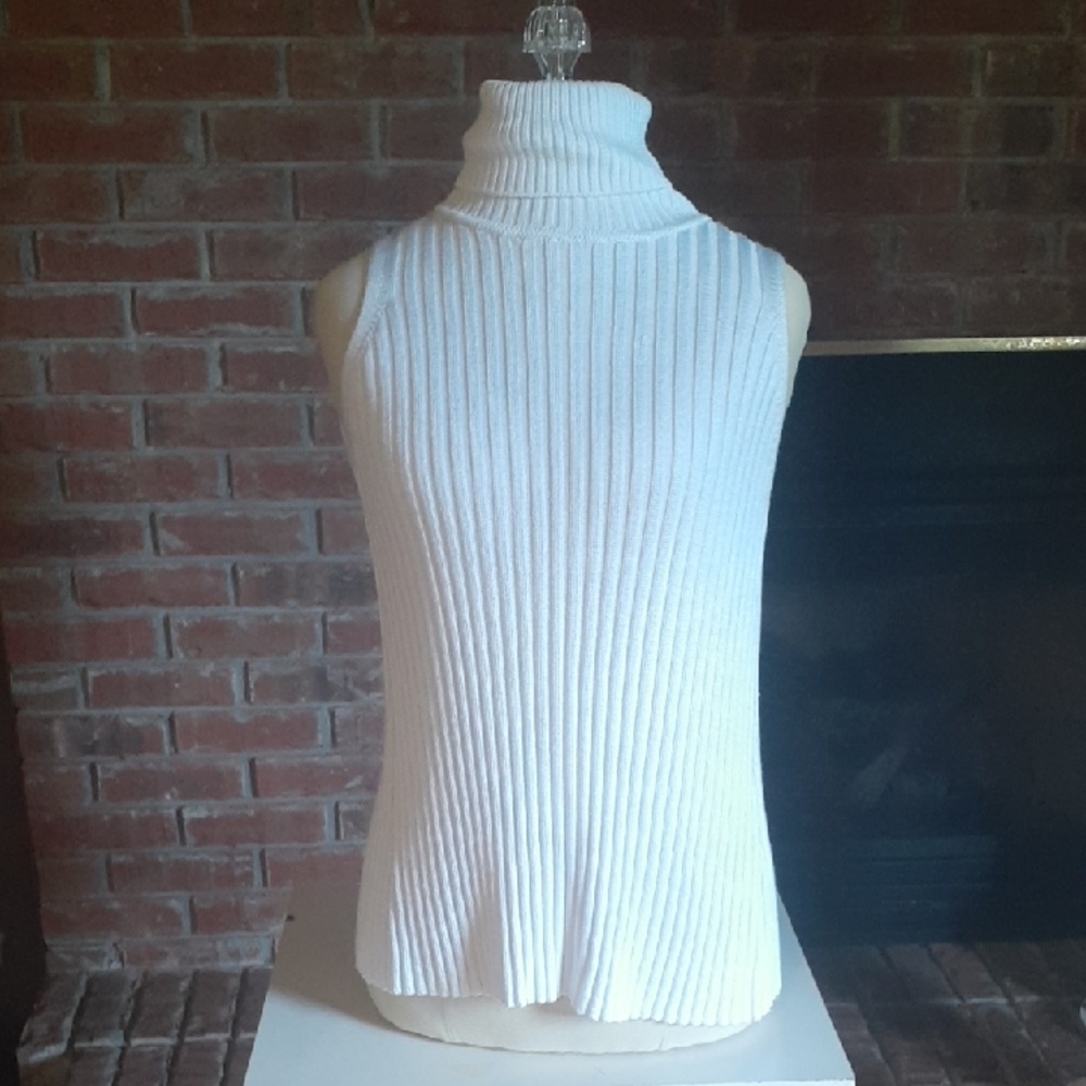 525 America White Turtleneck Sweater Ribbed Knit